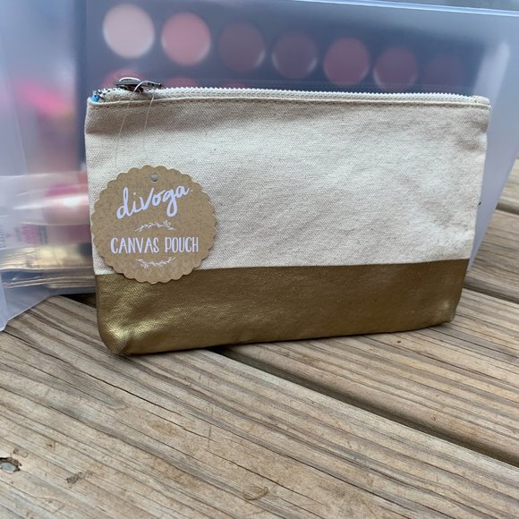 Canvas and Gold Bag - Picture 2 of 4